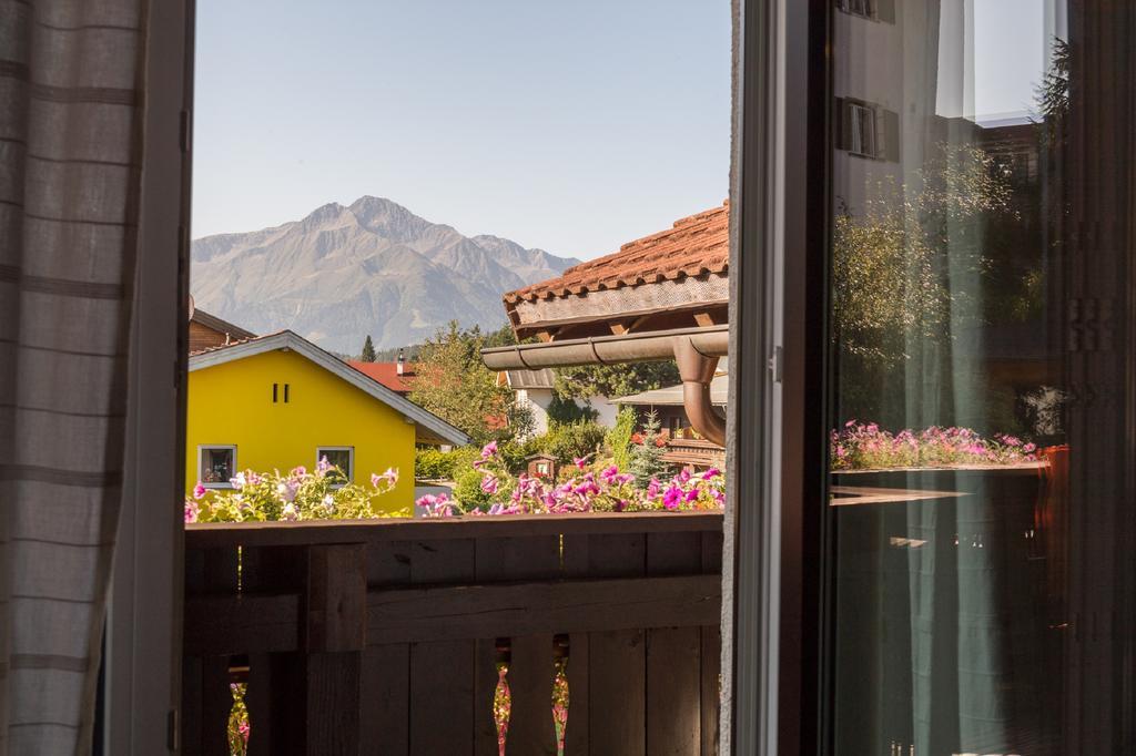 Haus Steinroeschen Apartment Seefeld in Tirol Exterior photo